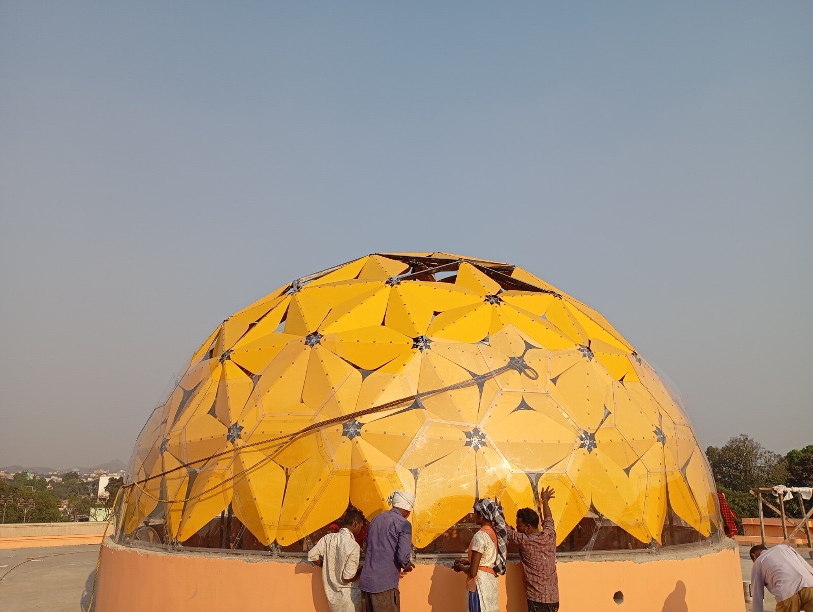 Canopy panel installation on the Rourkela dome